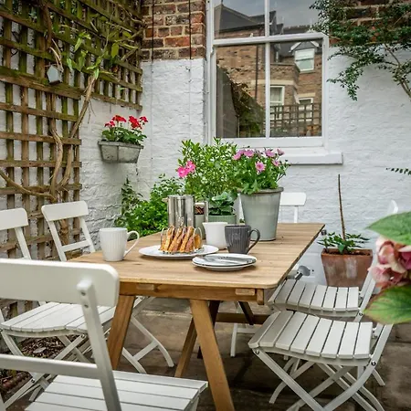 Daire 25 Avenue Terrace *